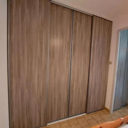 Apartment 2 Pieces Rdc Avec Parking, Terrasse - Fr-1-326-439 Le Castellas
